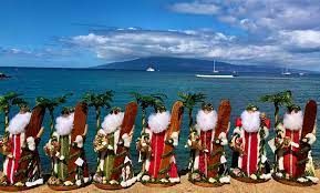 Maui Santas